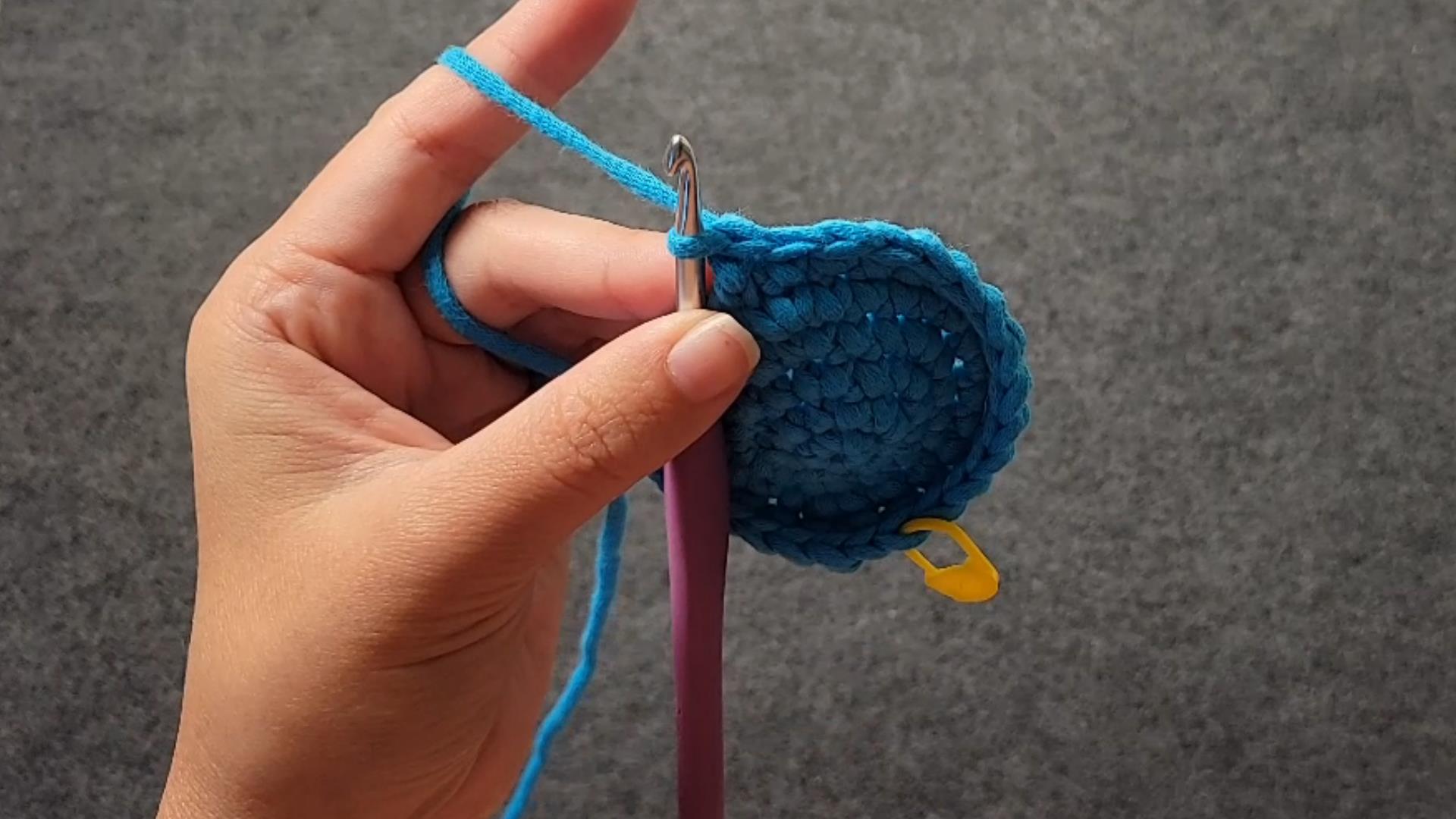 How to make an Invisible Decrease Stitch