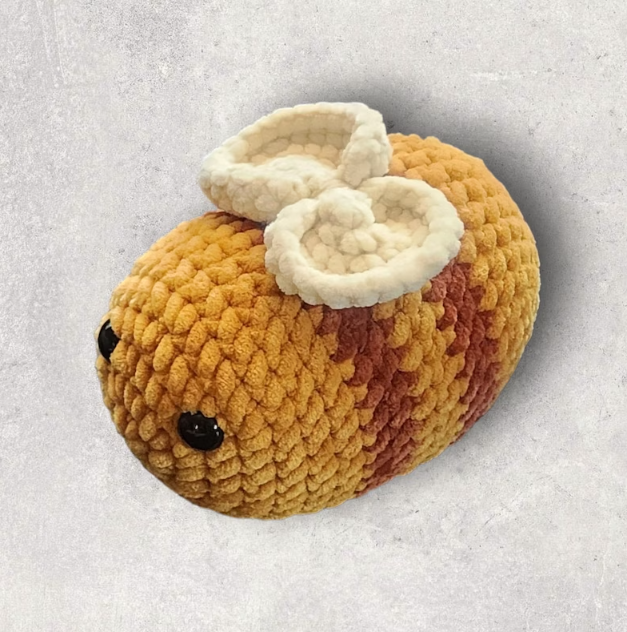 crochet bee